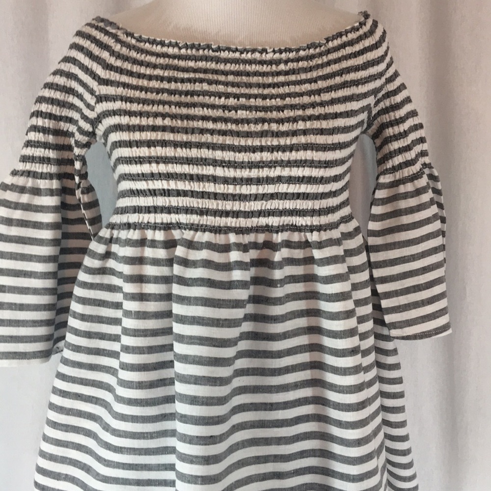 Black/white striped top